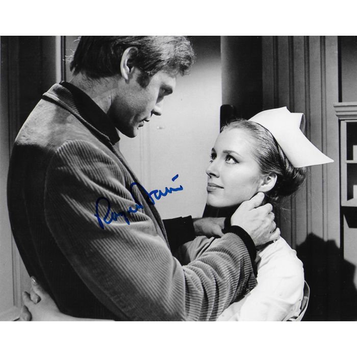 roger davis dark shadows