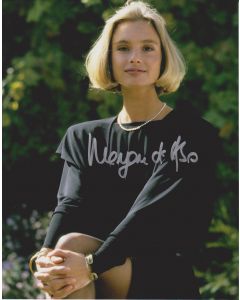 Maryam d'Abo The Living Daylights 24