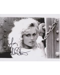 Mary Stavin Bond 007 Octopussy #6