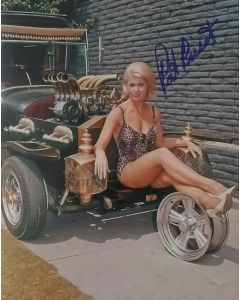 Pat Priest THE MUNSTERS TV SERIES 1964 Original Signed 8x10 Photo #32