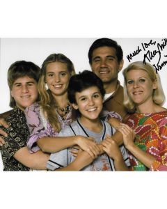 Alley Mills Wonder Years Original Autographed 8X10 photo #2
