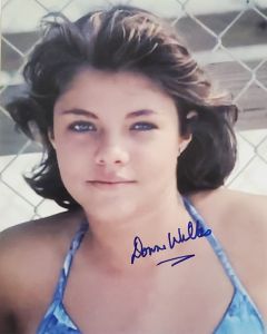 Donna Wilkes JAWS 2 signed 8x10 # 21