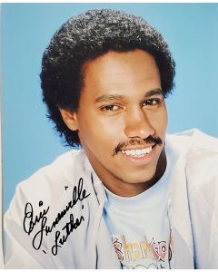 Eric Laneuville ST. ELSEWHERE signed 8x10 # G02
