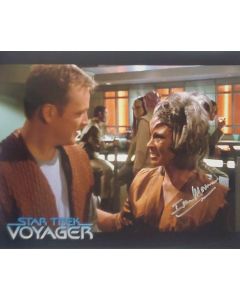 Iona Morris STAR TREK VOYAGER signed 8x10 # G03