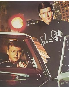 Kent McCord ADAM-12 signed 8x10 # G24