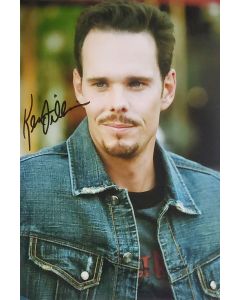 Kevin Dillon ENTOURAGE signed 8x10 # G08
