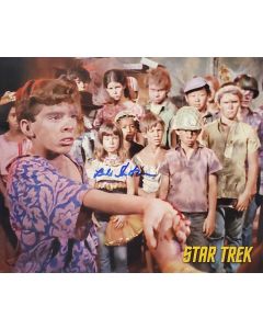 Leslie Shatner STAR TREK signed 8x10 # G01