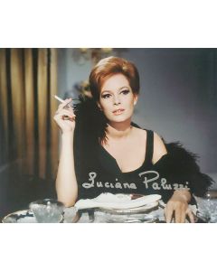 Luciana Paluzzi THUNDERBALL signed 8x10 # G06