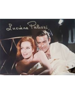 Luciana Paluzzi THUNDERBALL signed 8x10 # G07