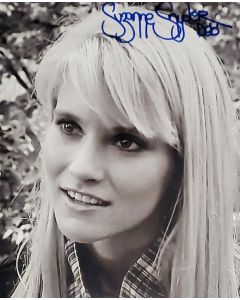 Suzanne Snyder signed 8x10 WEIRD SCIENCE # G04