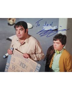 Stephen Arngrim LAND OF THE LOST signed 8x10 " To Jon" # G01