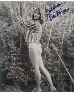 Vikki Dougan BACK FROM ETERNITY/TUNNEL OF LOVE signed 8x10 # G13