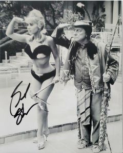 Bobbie Shaw PAJAMA PARTY signed 8x10 # G04