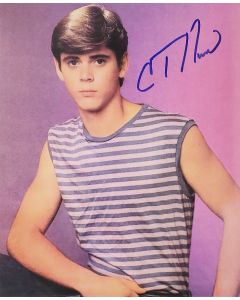 C. Thomas Howell E.T., OUTSIDERS signed 8x10 # G08