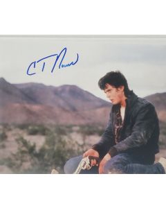 C. Thomas Howell THE HITCHER signed 8x10 # G13