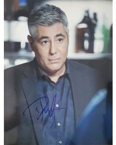 Danny Nucci THE FOSTERS signed 8x10 # G07
