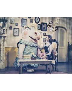 Emmy Jo THE NEW ZOO REVIEW 1972 Signed 8X10 Photo