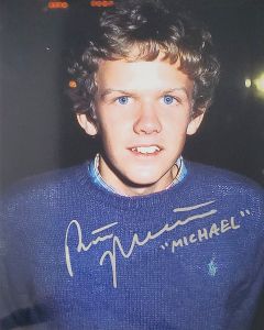 Robert MacNaughton E.T. the Extra-Terrestrial 1982 Signed 8X10 Photo #1