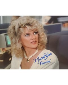 Martha Smith SCARECROW AND MRS KING signed 8x10 # G02