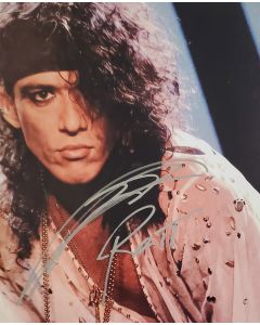 Stephen Pearcy RATT signed 8x10 # G09