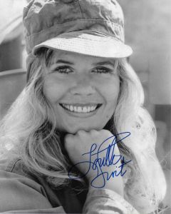  Loretta Swit MASH 8X10 #12
