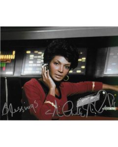 Nichelle Nichols Star Trek TOS 8X10 #34
