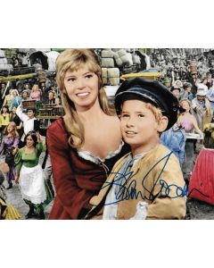 Shani Wallis Oliver! 8X10 #7