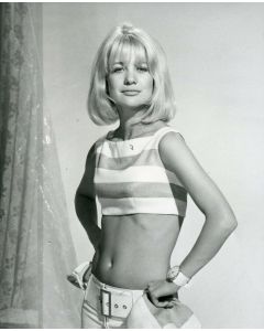 Private Signing "Judy Geeson 2"