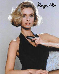 Maryam D'abo The Living Daylights 14