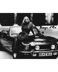 Maryam D'abo The Living Daylights 19