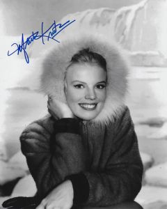 Marta Kristen 8X10 photo #13