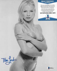 Traci Lords 8X10 w/Beckett COA #7
