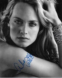 Amber valletta Autographed 8x10 Photo Supermodel