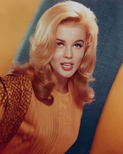Ann-Margret-ORANGE BLUE BACKGROUND