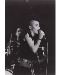 Annabella Lwin-1