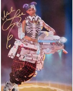 Mela Lee APEX LEGENDS Video game Original Signed 8X10 Photo