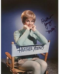 Heather Young LAND OF THE GIANTS Original Autographed 8X10 Phot