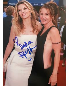 Dedee Pfeiffer AWARD CEREMONY Original 8X10 Autographed Photo #11