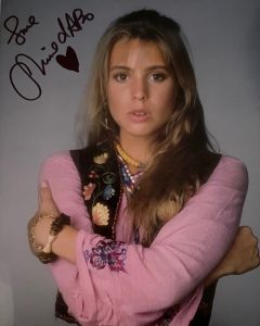 Olivia d'Abo THE WONDER YEARS Original Signed 8X10 Photo #15