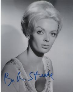 Barbara Steele PIT AND THE PENDULUM, BLACK SUNDAY signed 8x10 