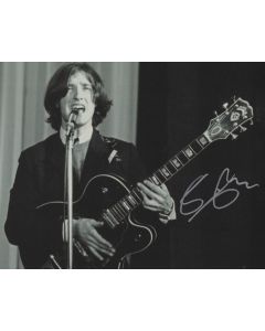 Dave Davies ENGLISH GUITARIST AND SINGER signed 8x10 # G02