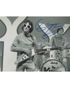 Dave Davies ENGLISH GUITARIST AND SINGER signed 8x10 # G06