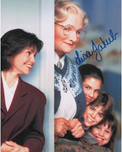 Lisa Jakub INDEPENDENCE DAY signed 8x10 # G06