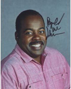 Reginald VelJohnson FAMILY MATTERS signed 8x10 # G03