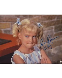 Susan Olsen THE BRADY BUNCH signed 8x10 # G03