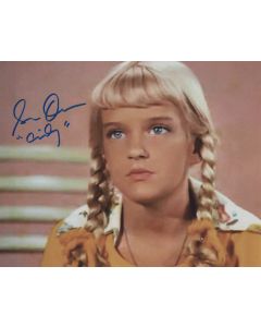 Susan Olsen THE BRADY BUNCH signed 8x10 # G05