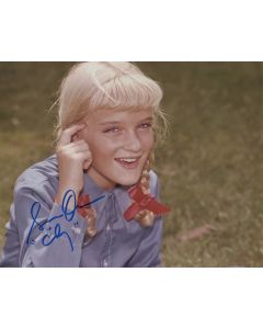 Susan Olsen THE BRADY BUNCH signed 8x10 # G06