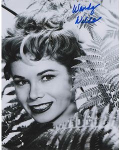 Wendy Wilde MATINEE THEATER, ARSON FOR HIRE signed 8x10 # G01
