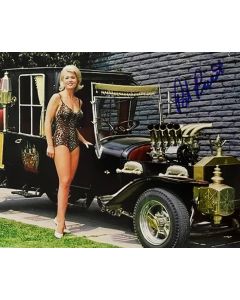 Pat Priest THE MUNSTERS TV SERIES 1964 Original Signed 8x10 Photo #30