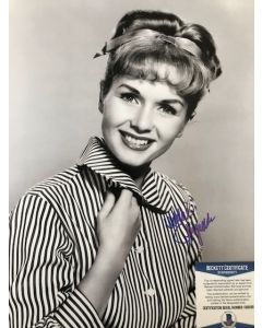Debbie Reynolds (1932-2016) 11X14 w/Beckett COA 2